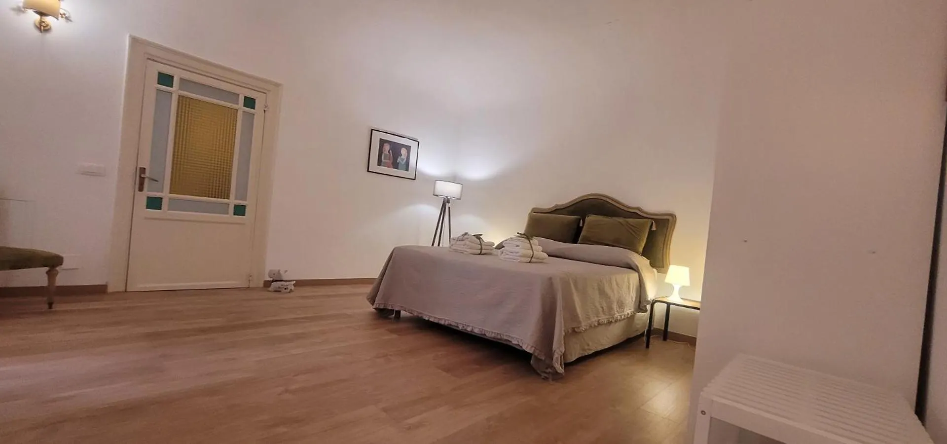 Titi'S Place Palermo 0*,